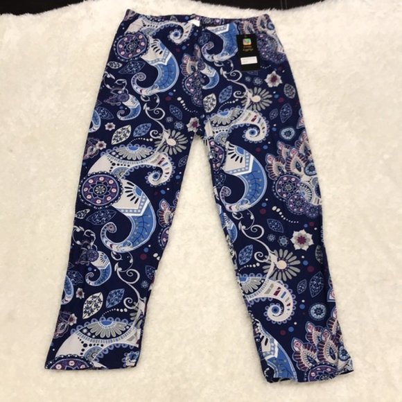 COMFY LEGGINGS Women's Capri Length Buttery Soft Yoga Workout - Picture 6 of 8